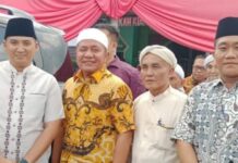Wujudkan Kertapati Destinasi Unggulan, Plt Camat Dampingi Herman Deru di Kampung Wakaf