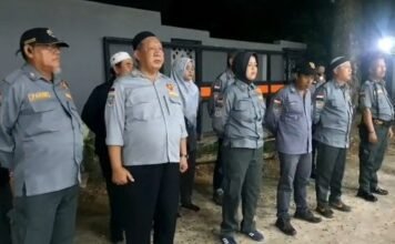 Lurah Rosmala Dewi Bersama Tiga Pilar dan Linmas Sisir Titik Rawan Tawuran di Lima Ilir