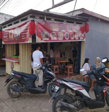 Rekomendasi Kuliner Baru di Palembang, WAH DIMSUM x WAH Seblak.id Resmi Hadir di Talang Betutu