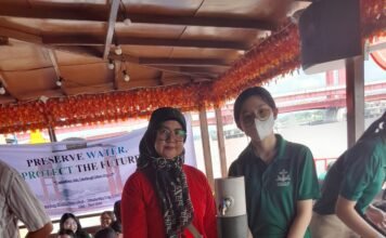 Lurah Dian Mayasari Apresiasi Inovasi Pemurnian Air Siswa SPH di Kawasan 9-10 Ulu