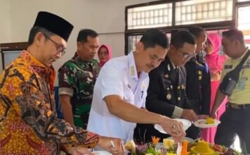 Plt. Camat Oscar Hadiri HUT Bhayangkara ke-80, Dukung Polri Mengabdi untuk Masyarakat